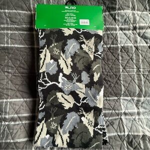LRG Black, Green and Gray Leaf Pattern Scarf and Beanie Set NWT